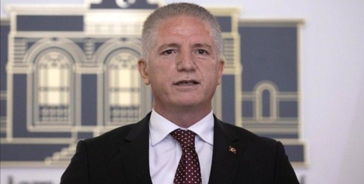 İstanbul Valisi Gül'den 'sahte epilepsi nöbetiyle dilencilik' uyarısı