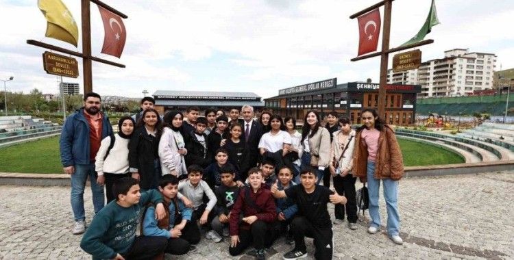 Başkan Tahmazoğlu, Geleneksel Sporlar Merkezi’nde gençlerle buluştu