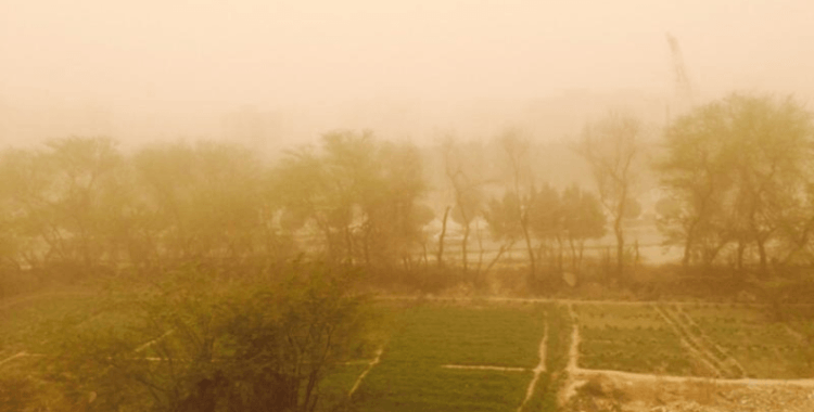 İran'da kum fırtınası 802 kişiyi hastanelik etti