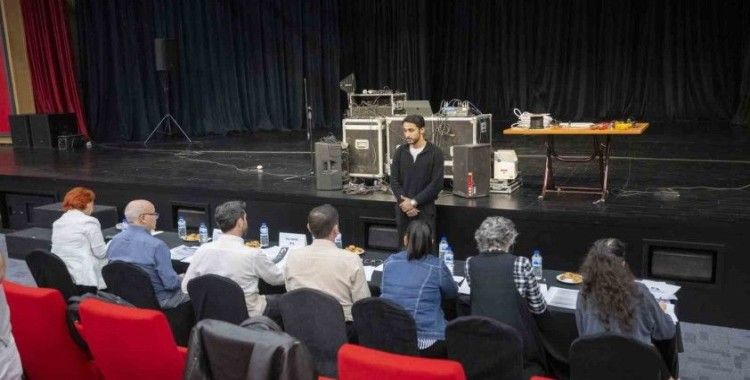 Mersin Büyükşehir Belediyesi sanatçı kadrosunu genişletiyor
