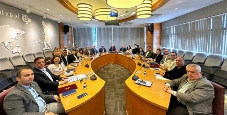 Bandırma Belediye Başkanı Dursun Mirza, geleceğe yönelik yeni projeleri değerlendirdi
