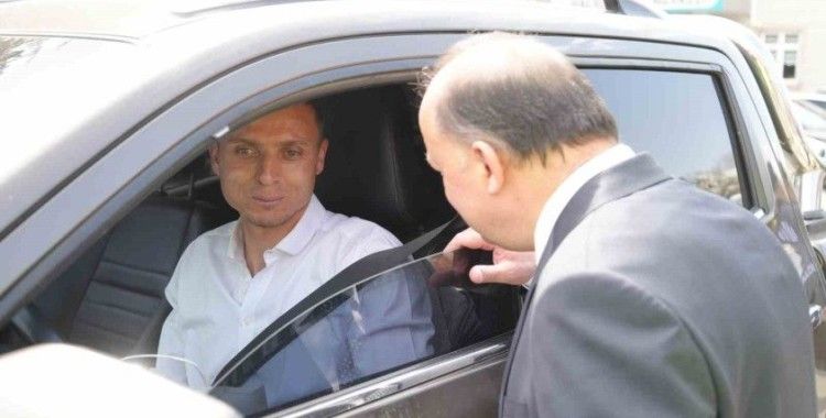 Vali Dallı’dan motosiklet sürücülerine uyarı: Kask takmadan trafiğe çıkmayın
