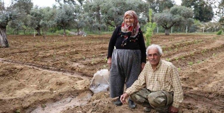 Mutluluğu toprakta buldular
