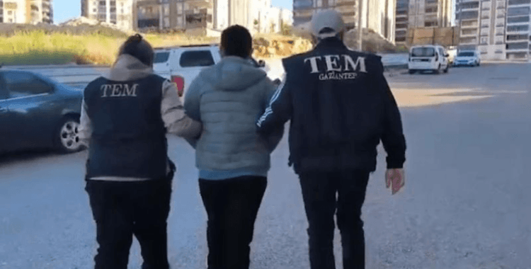 47 ildeki FETÖ operasyonunda 77 zanlı tutuklandı