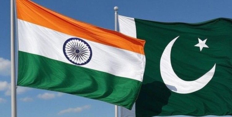 Hindistan ve Pakistan 'tam ve hemen' ateşkes konusunda anlaştı