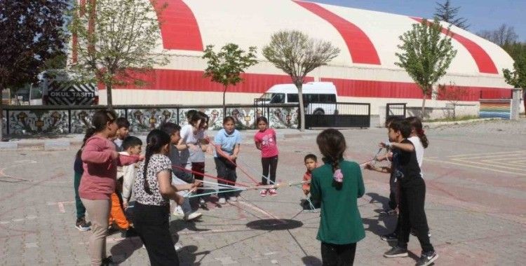 "Merkezim Her Yerde" projesiyle Davulga’da renkli etkinlik
