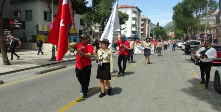 Muğla’da 10-16 Mayıs Engelliler Haftası etkinlikleri yürüyüşle başladı
