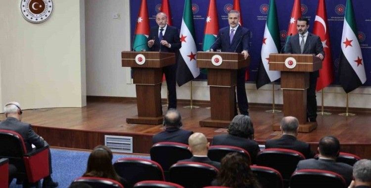 Dışişleri Bakanı Fidan: "(PKK’nın fesih kararı) Kalıcı barış ve istikrarın bölgemize hakim olması açısından ben bu kararı oldukça önemli görüyorum"
