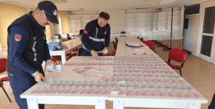 Zabıta şaşkına döndü: Çorum'da dilencinin üzerinden 50 bin 145 lira çıktı