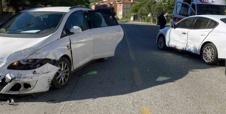 Menteşe TOKİ’de kaza: 6 yaralı
