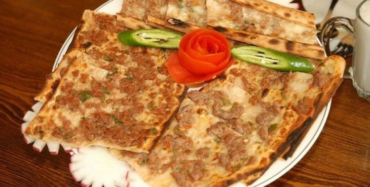 Taklit ve hileli gıda listesi güncellendi: Etli ekmekte sakatat, baharatta boya çıktı