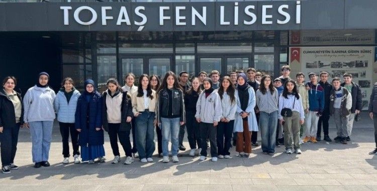 Başarıya ulaşan öğrencilere Bursa’da motivasyon gezisi

