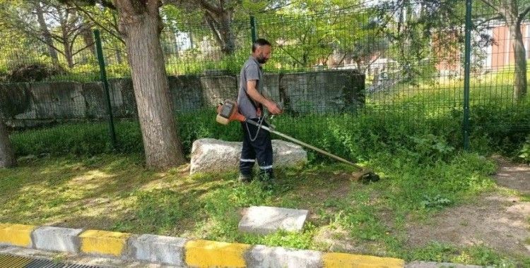 Karacasu Belediyesi ekipleri temizlik çalışmalarında hız kesmiyor

