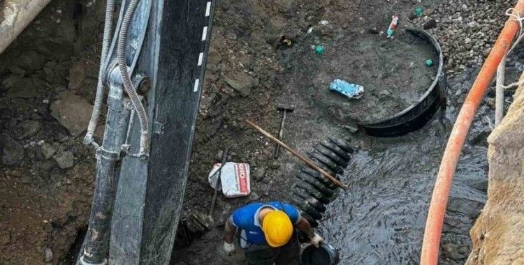 ASAT zarar gören kollektör hatlarını tamir etti
