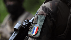 Fransa Senegal'den çekilmeye devam ediyor: Üçüncü askeri üs de terk edildi