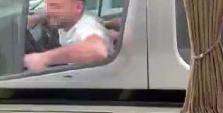 Kadıköy’de tartıştığı sürücünün aracının camına yumruk atan şahsa 3 bin 972 TL ceza
