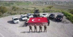 Erzincan’da polisler gençler için klip çekti
