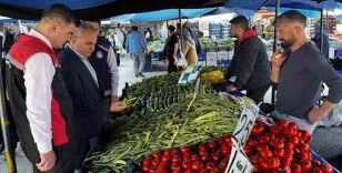 Zabıta ekiplerinden semt pazarında hijyen denetimi
