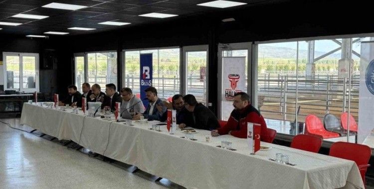 Kurban pazarı için geri sayım başladı: Padoklar kura ile belirlendi
