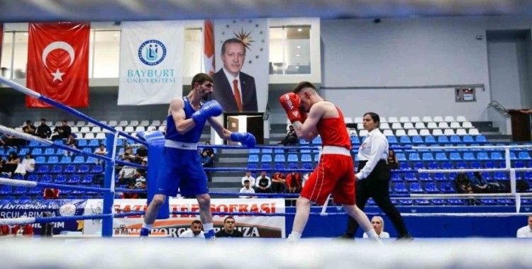 Bayburt’ta ’Boks Turnuvası’ düzenlendi