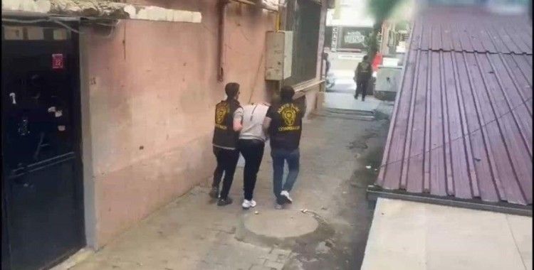 Polisi "beybi", müşterileri "koli" şifresiyle belirleyen fuhuş şebekesine "Pandora Operasyonu"nda 6 tutuklama
