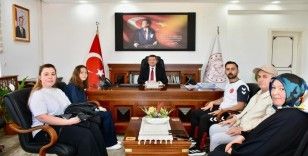 Türkiye Taekwondo Şampiyonası’nda altın madalya kazandı
