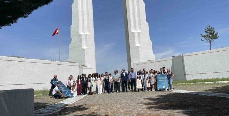 Dünyanın dört bir yanından gelen gençler Malazgirt’te buluştu
