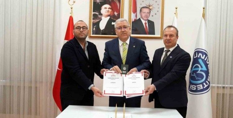 Efeler Yolu’nun iki ayrı tasarımı Türk Patent ve Marka Kurumu tarafından tescillendi
