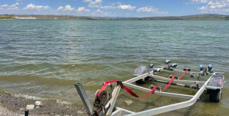 Çorum’da barajdan 2 bin 600 metre ağ çıktı