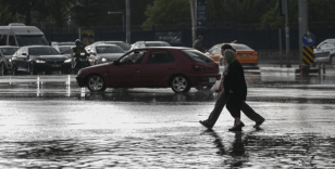Meteoroloji uyardı: İç ve batı kesimlerde kuvvetli sağanak bekleniyor