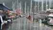 Marmaris baharı yağmurla uğurluyor
