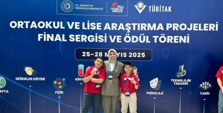 Düzceli öğrenciler Türkiye derecesi elde etti
