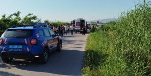 Yoldan çıkan işçi servisi sazlıkların arasına devrildi: 6 yaralı
