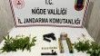 Niğde’de jandarmadan uyuşturucu ve ruhsatsız silah operasyonu
