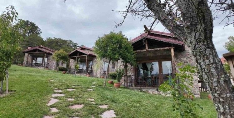 Çameli Taş Konaklar yayla turizminin cazibe merkezi olmaya devam ediyor
