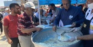 Alaşehir Belediyesi’nden merhum Ferdi Zeyrek için pilav hayrı
