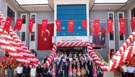 Başkan Alemdar, çocukların karne heyecanına ortak oldu
