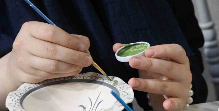 Kadınlar üreterek güçleniyor
