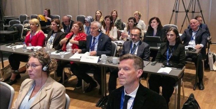 Başkan Doğan, Avrupa Belediyeler ve Bölgeler Konseyi Liderler Zirvesine katıldı
