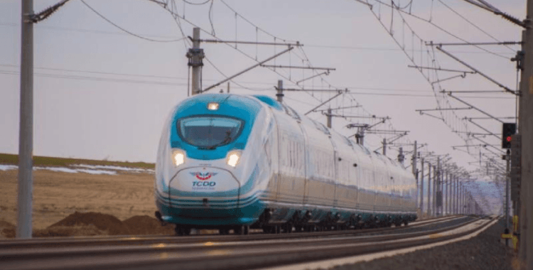 Yaz tatilinde YHT'lerde ek sefer düzenlenecek