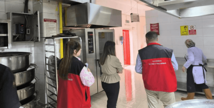 Şanlıurfa'da hijyen kurallarına uymayan 4 işletmeye 126 bin lira para cezası kesildi