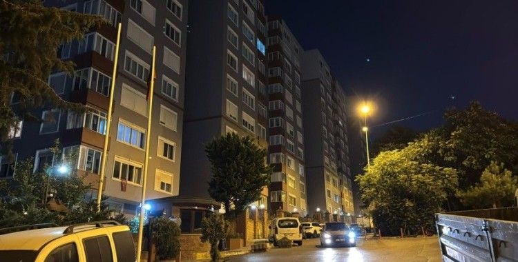 Yarış spikeri Esen Gök, Bakırköy’deki evinde ölü bulundu