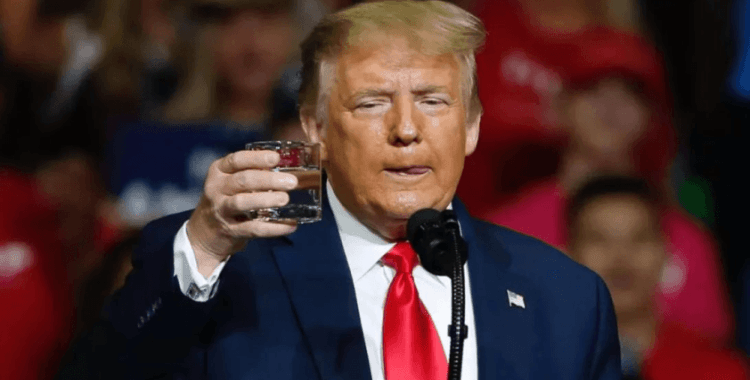 Trump: Avrupa, Ukrayna'ya sağlanan silahın parasını üç yıl önce ABD'ye ödemeliydi