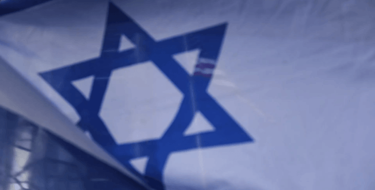 İsrail, Fransa'yı terörizmi desteklemekle suçladı