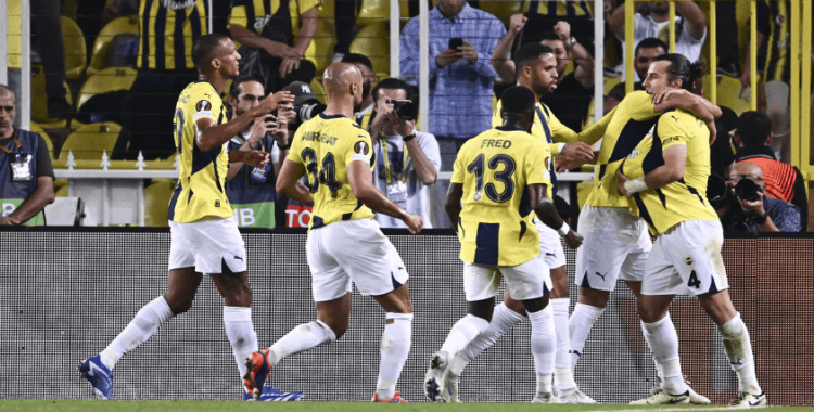 UEFA açıkladı: Fenerbahçe-Feyenoord maçlarının tarihleri belli oldu