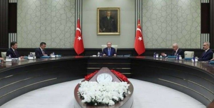 YAŞ kararları açıklandı: Genelkurmay Başkanlığı'na Orgeneral Selçuk Bayraktaroğlu atandı