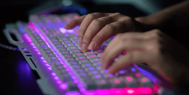 Hackerların hedefi bu kez Hollandalılar oldu: 1.1 milyon Euro fidye istediler