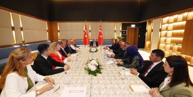 Cumhurbaşkanı Erdoğan, Kültür ve Sanat Politikaları Kurulu üyelerini kabul etti