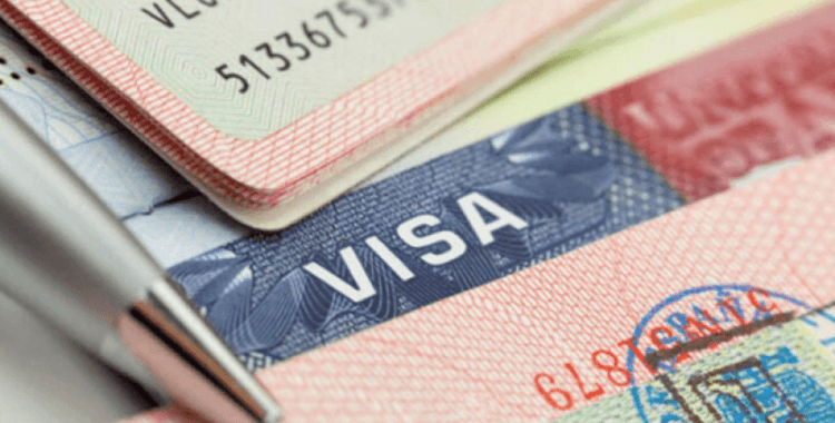 New York Times: ABD, Filistin pasaportu sahiplerine vizeleri askıya aldı