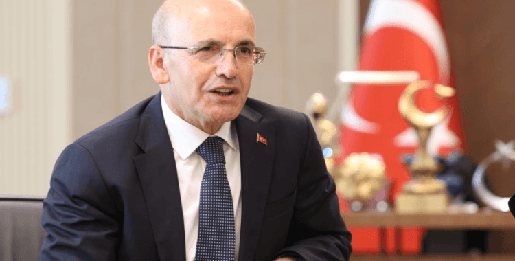 Şimşek'ten büyüme değerlendirmesi: Dezenflasyonun sürmesi uygulanan programın başarısını ortaya koyuyor